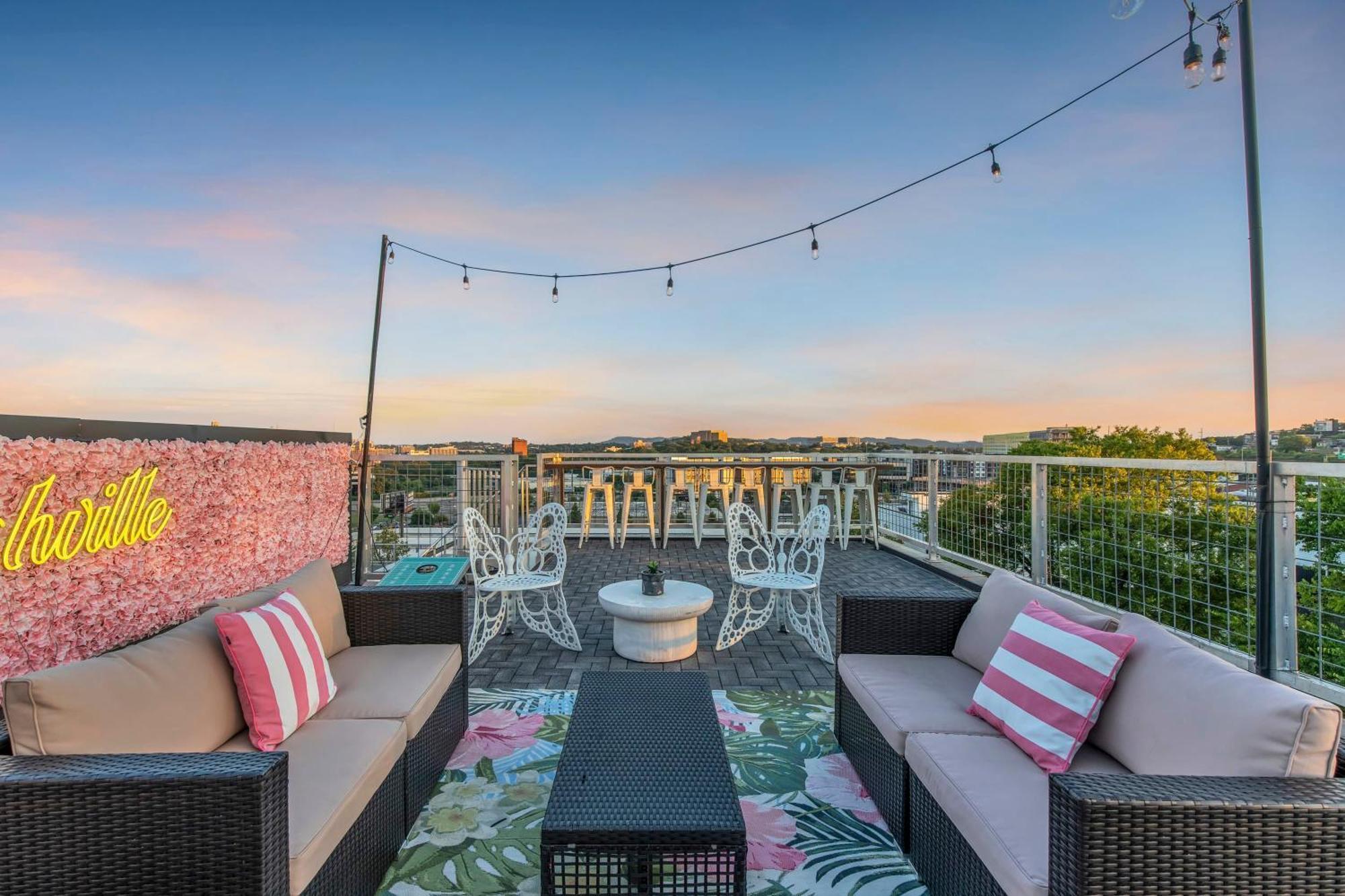 Dolly'S Big House - 18 Beds Skydeck Views Villa Nashville Eksteriør bilde