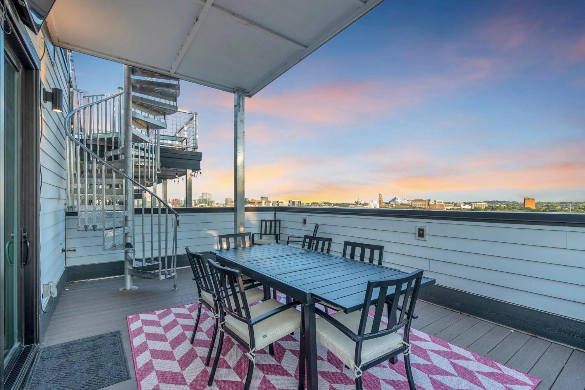 Dolly'S Big House - 18 Beds Skydeck Views Villa Nashville Eksteriør bilde